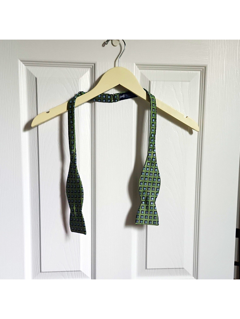 Beau Ties Ltd. Silk Bow Tie Green/Blue Geometric Adjustable